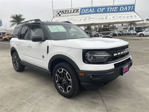 Used 2021 Ford Bronco Sport Outer Banks image 2