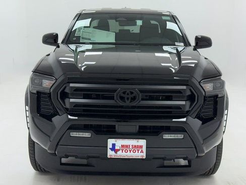 New 2026 Toyota Tacoma SR5 AWD/4WD image 3