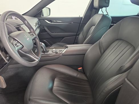 Used 2022 Maserati Levante Modena AWD/4WD image 15