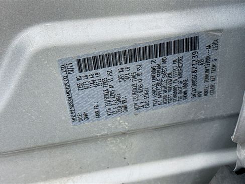 Used 2025 Nissan Rogue SV AWD/4WD image 12