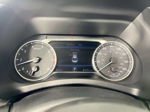 Used 2025 Nissan Sentra SV FWD image 16