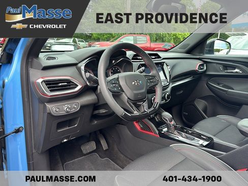 Used 2023 Chevrolet TrailBlazer RS w/ Sun and Liftgate Package FWD image 16