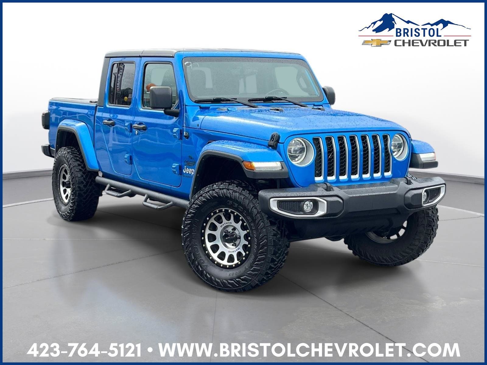 Used 2022 Jeep Gladiator Overland w/ Popular Equipment Package AWD/4WD image 1