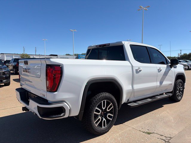 Used 2023 GMC Sierra 1500 AT4 w/ Technology Package AWD/4WD image 3