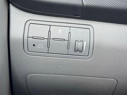 Used 2015 Hyundai Accent GLS image 27