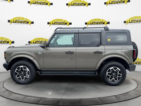 New 2026 Ford Bronco Outer Banks AWD/4WD image 2