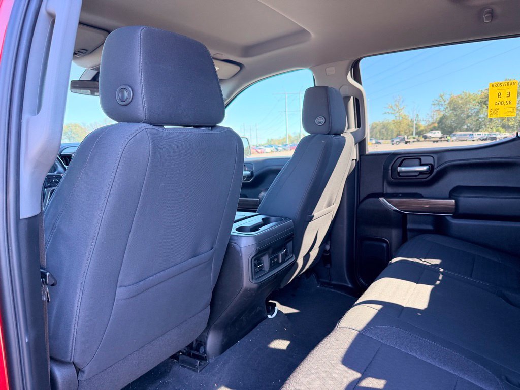 Used 2021 Chevrolet Silverado 1500 LT Trail Boss w/ Convenience Package II AWD/4WD image 18