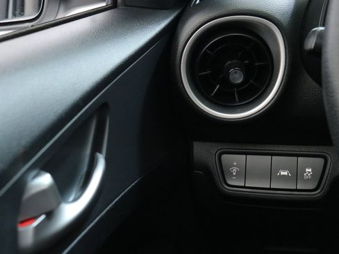 Used 2020 Kia Forte LXS image 15