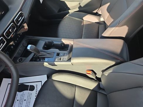 New 2026 Nissan Sentra SR FWD image 21
