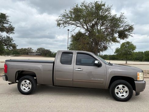 Used 2011 Chevrolet Silverado 1500 LT w/ All-Star Edition image 69