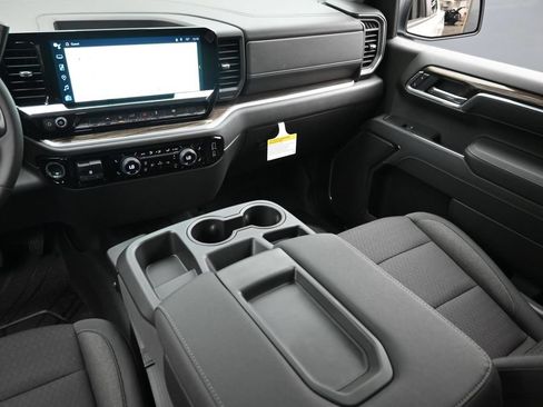 New 2026 Chevrolet Silverado 1500 LT w/ All Star Edition Plus AWD/4WD image 15