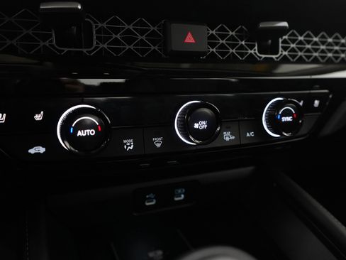 Used 2025 Honda Accord Touring image 22