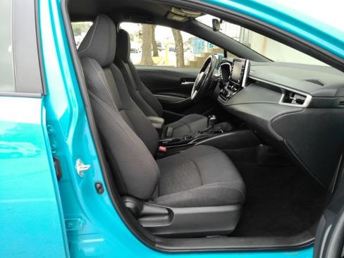 Used 2021 Toyota Corolla SE FWD image 18
