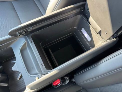 Used 2025 Hyundai Santa Fe SEL image 19