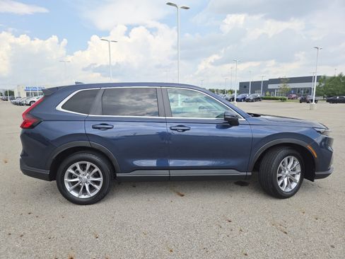 Used 2024 Honda CR-V EX image 18