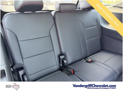 Used 2026 Chevrolet Traverse RS w/ LPO, Floor Liner Package FWD image 29