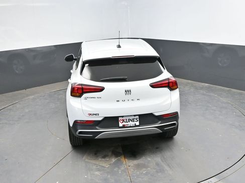 Used 2025 Buick Encore GX Preferred AWD/4WD image 26