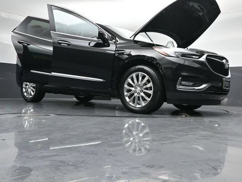 Used 2020 Buick Enclave Premium w/ Sun and Sites Package AWD/4WD image 54