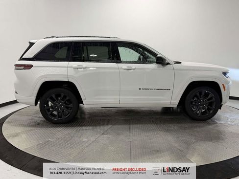 New 2026 Jeep Grand Cherokee Limited image 8