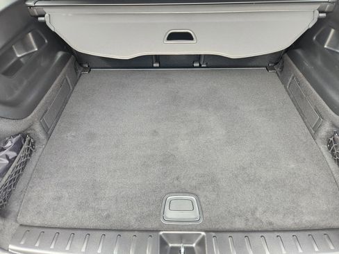 Used 2024 Mercedes-Benz GLB 250 GLB 250 image 31