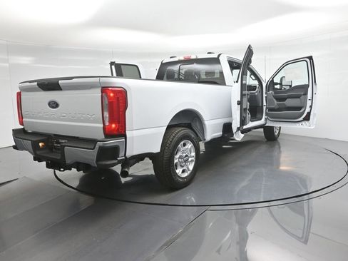 New 2026 Ford F350 XLT image 5