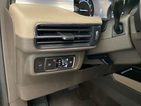 Used 2022 Lincoln Corsair AWD w/ Equipment Group 101A image 16