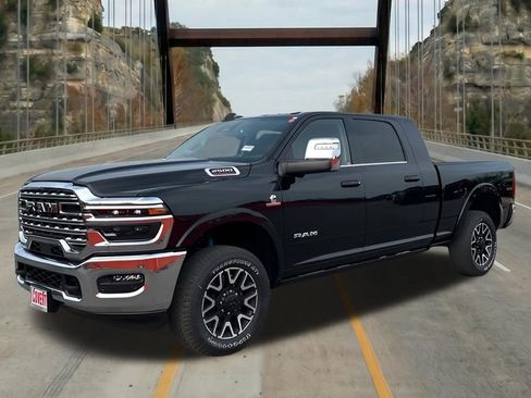 New 2026 RAM 2500 Limited AWD/4WD image 3