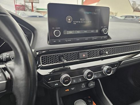 Used 2022 Honda Civic EX-L image 16