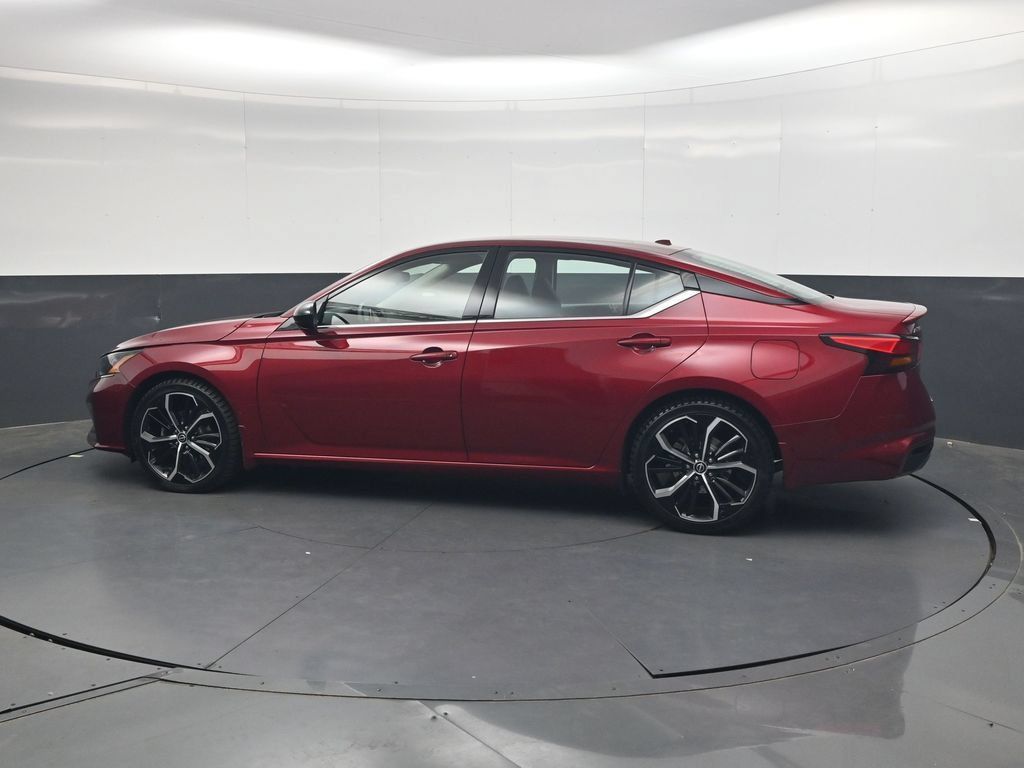 Certified 2023 Nissan Altima 2.5 SR FWD image 11