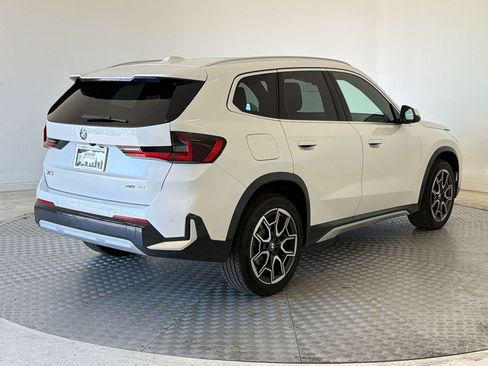 New 2026 BMW X1 xDrive28i w/ Technology Package AWD/4WD image 9