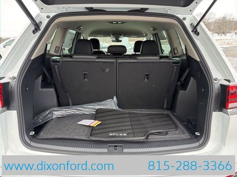 New 2026 Volkswagen Atlas SE image 25