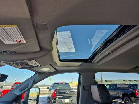 Used 2021 Chevrolet Silverado 3500 LTZ w/ LTZ Plus Package image 21