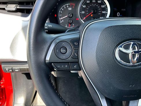 Used 2021 Toyota Corolla SE image 23