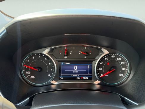 Used 2020 Chevrolet Equinox LT AWD/4WD image 20