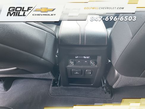Certified 2023 Chevrolet Traverse RS FWD image 27