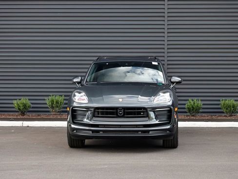 New 2026 Porsche Macan image 10