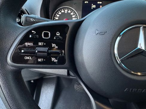 Used 2021 Mercedes-Benz Sprinter 3500 image 32