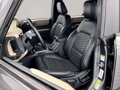 Certified 2023 Ford Bronco Wildtrak AWD/4WD image 25