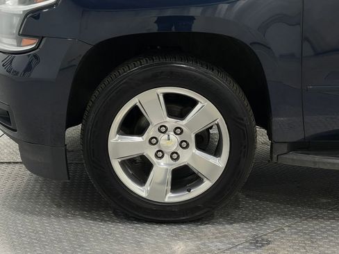 Used 2019 Chevrolet Tahoe LS w/ All-Season Package image 34