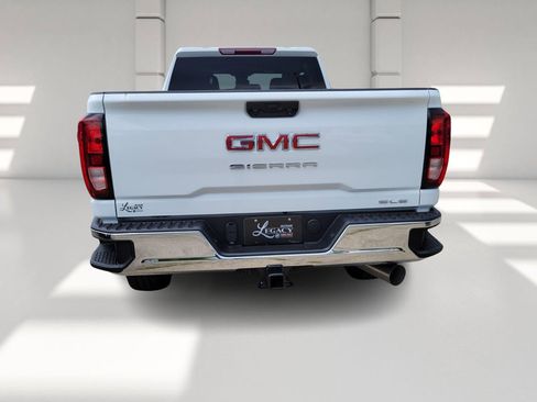 New 2025 GMC Sierra 2500 SLE w/ SLE Value Package; image 5