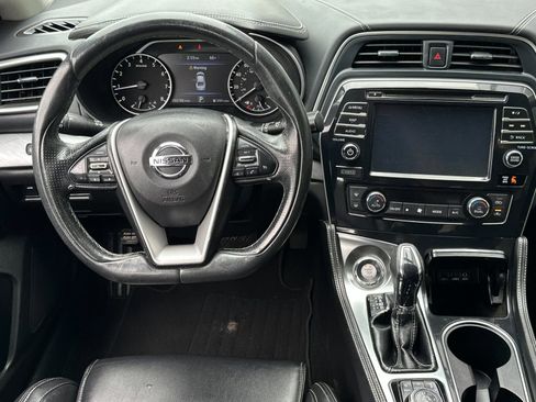 Used 2017 Nissan Maxima 3.5 SV FWD image 13
