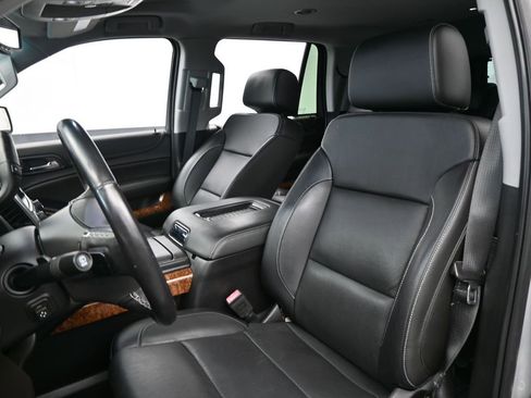 Used 2019 Chevrolet Tahoe Premier image 10