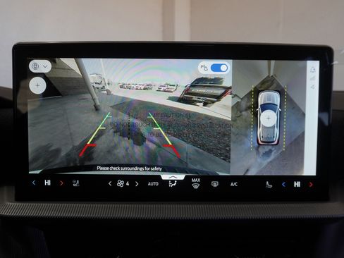 New 2026 Ford Explorer ST-Line w/ ST-Line Street Pack image 32