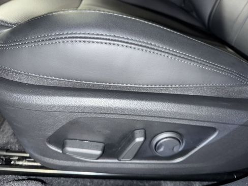 Used 2025 Kia K5 EX image 18