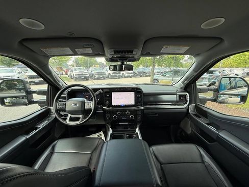 Used 2023 Ford F350 Lariat w/ Lariat Ultimate Package AWD/4WD image 30
