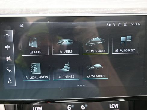 Used 2024 Audi Q8 e-tron Premium Plus w/ Premium Plus Package AWD/4WD image 26