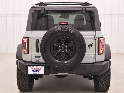 Certified 2023 Ford Bronco Wildtrak AWD/4WD image 9