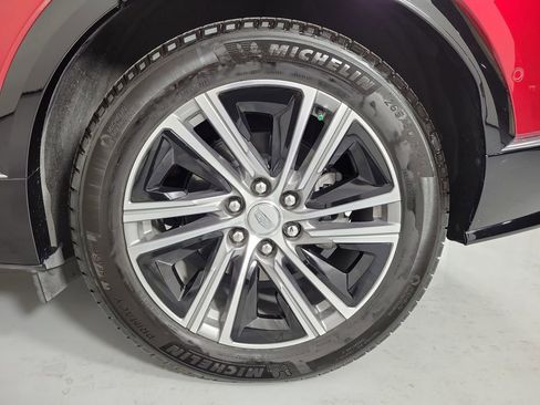 Used 2024 Cadillac Lyriq Luxury RWD image 10