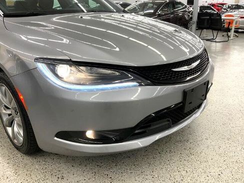 Used 2016 Chrysler 200 S image 35
