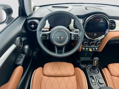 Certified 2024 MINI Cooper SE image 14